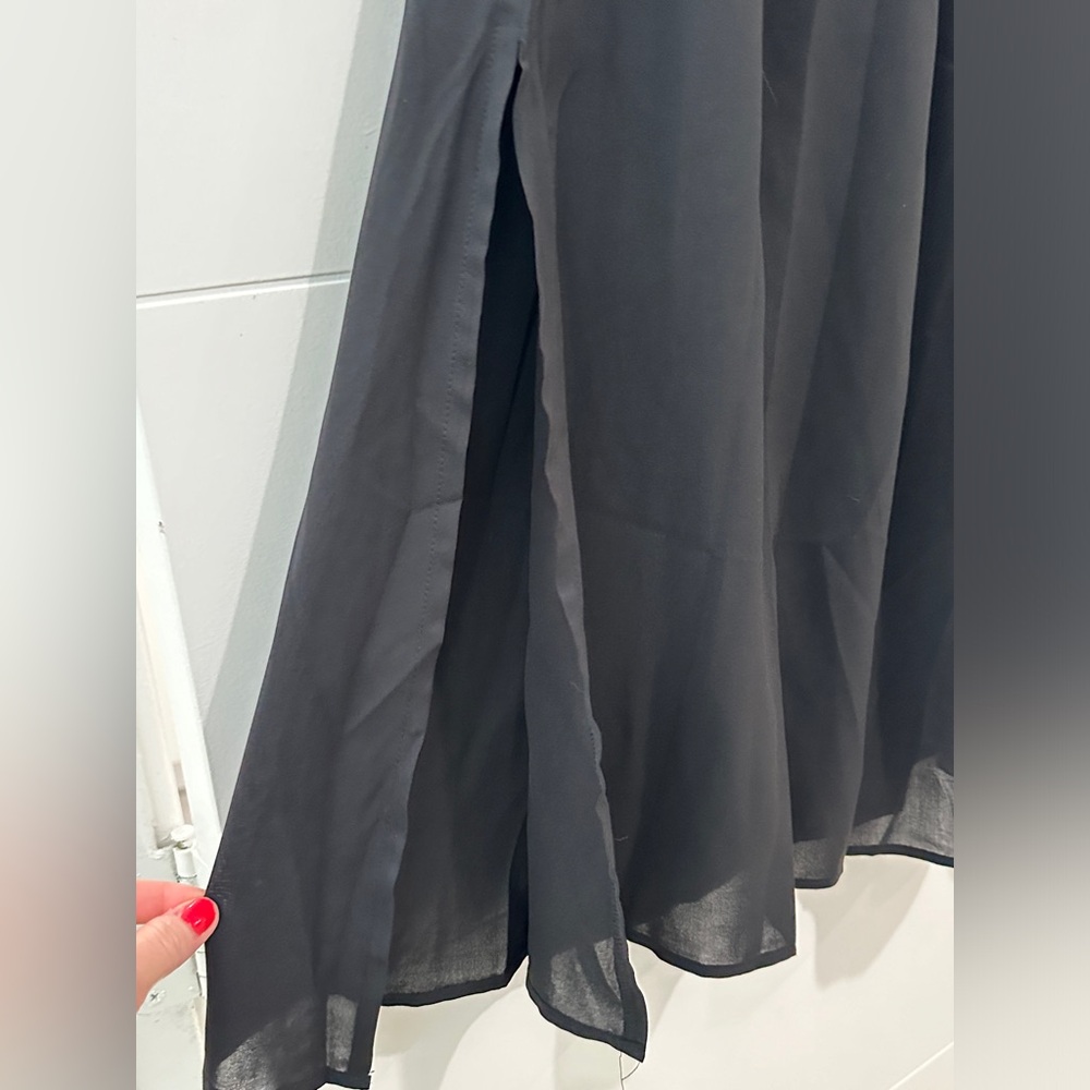 Black High Waisted Flowy Midi Skirt Side Slit Lightweight Summer Vacation Size S - Picture 10 of 12
